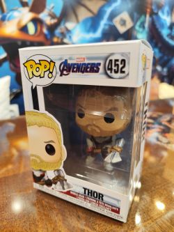 Funko Pop ! Marvel Avengers Endgame Thor #452 Bobble-Head